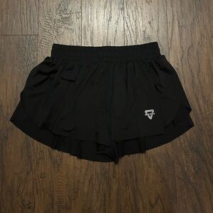 Keiki Kona 2-in-1 Women’s Black Flowy Fitness Shorts Skort Size Medium